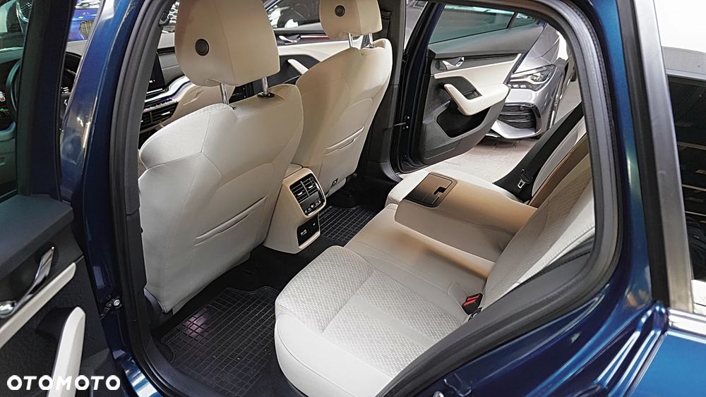 Skoda Octavia 2.0 TDI Style DSG - 17