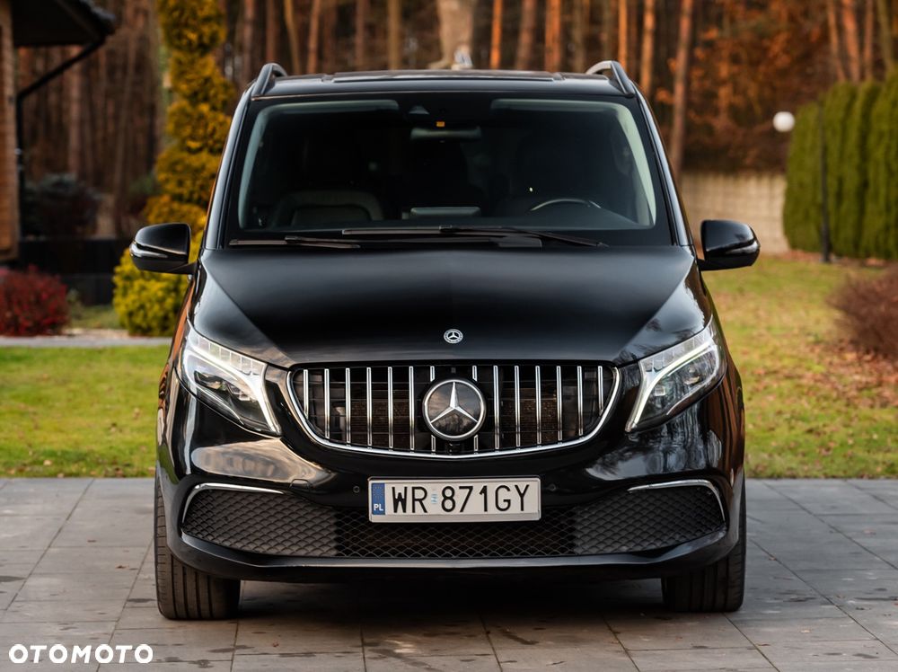Mercedes-Benz Klasa V 300 d lang 4Matic 9G-TRONIC Exclusive Edition - 26