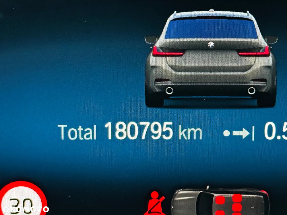 BMW Seria 3 320d Sport Line Shadow - 36
