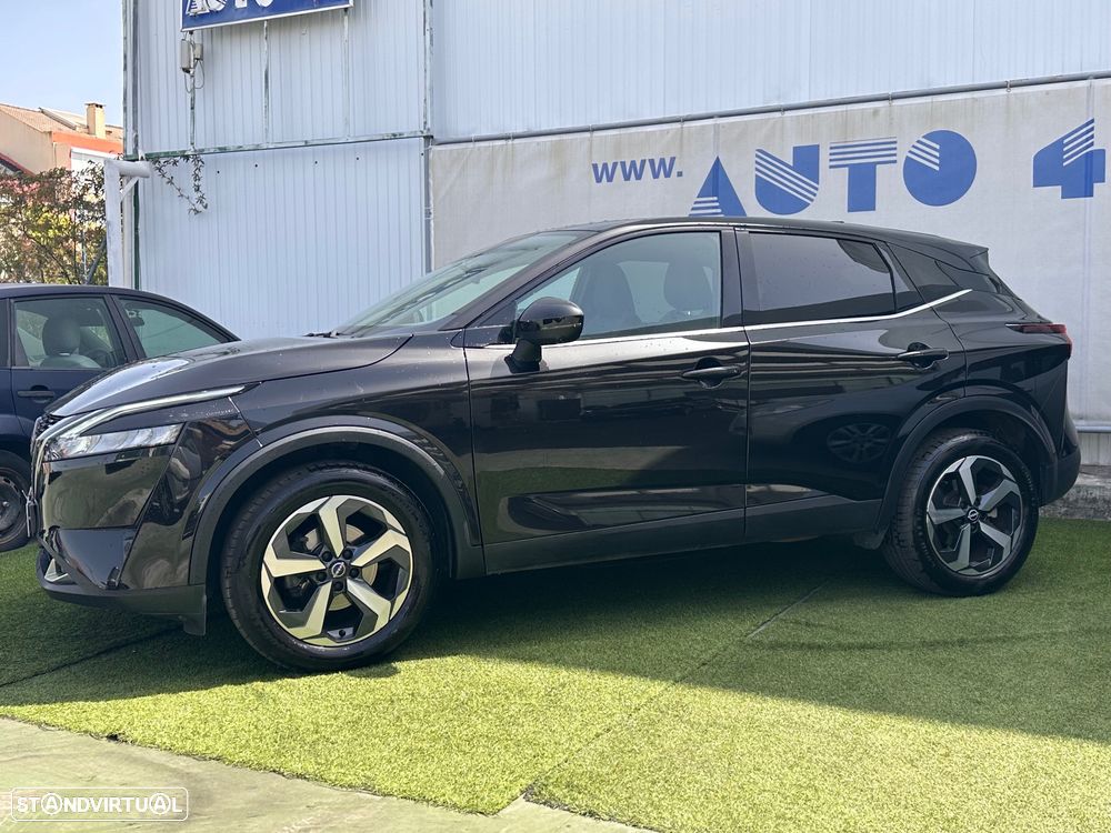 Nissan Qashqai 1.3 DIG-T N-Connecta J18 - 2