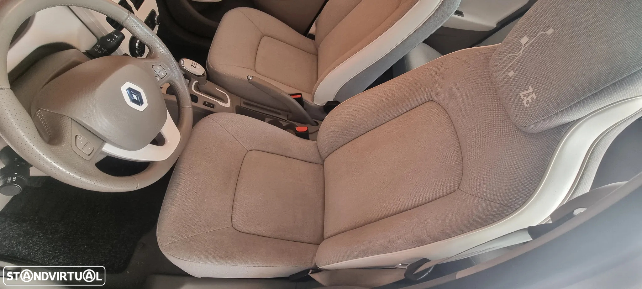 Renault Zoe (c/ Bateria) Life - 2