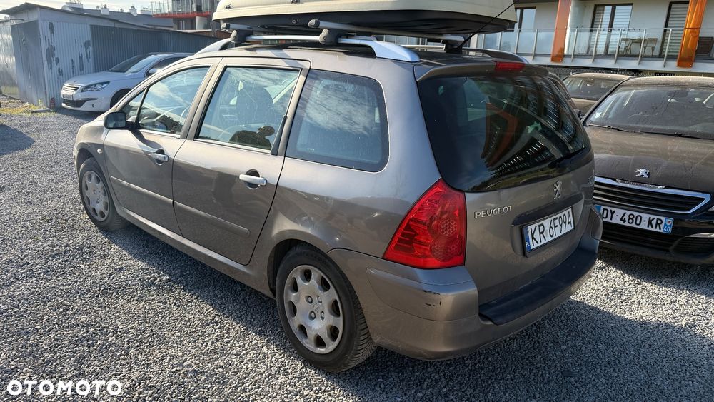 Peugeot 307 110 Premium - 1