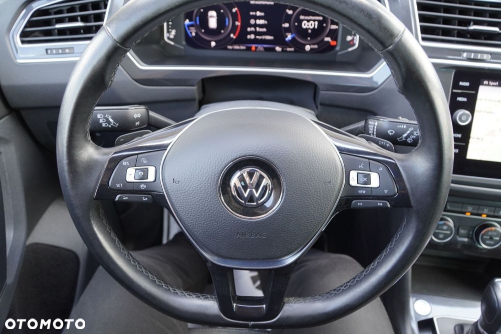 Volkswagen Tiguan 1.5 TSI OPF DSG R-Line - 16