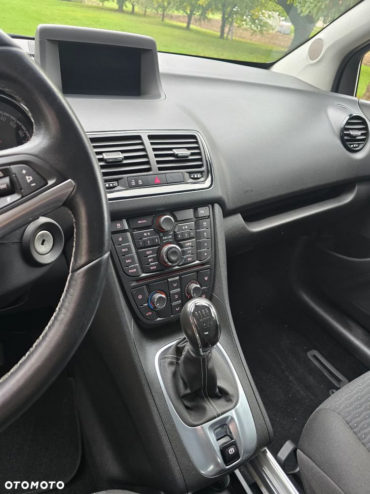 Opel Meriva - 14