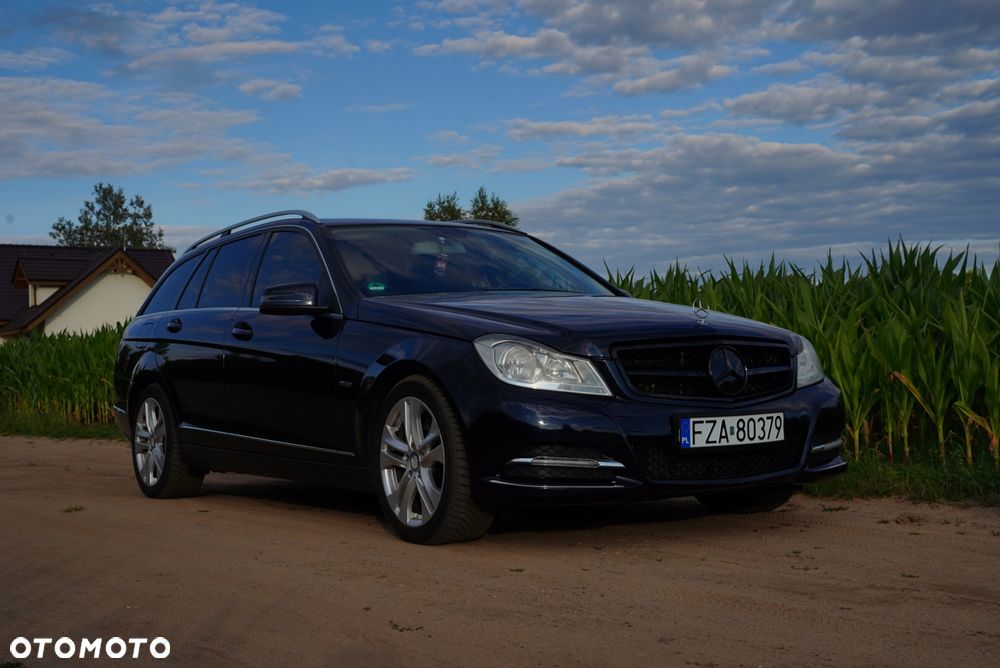 Mercedes-Benz Klasa C 350 CDI BlueEff Elegance 4-Matic - 2