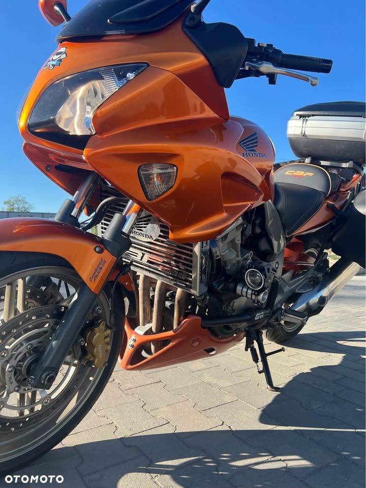 Honda CBF - 6