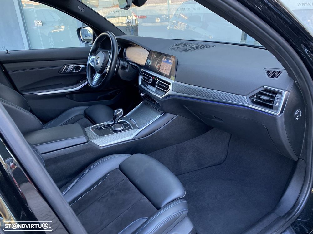 BMW 320 d Pack M Auto - 11