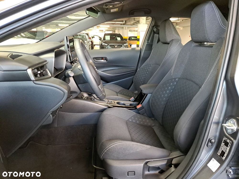 Toyota Corolla 1.8 Hybrid Comfort - 12