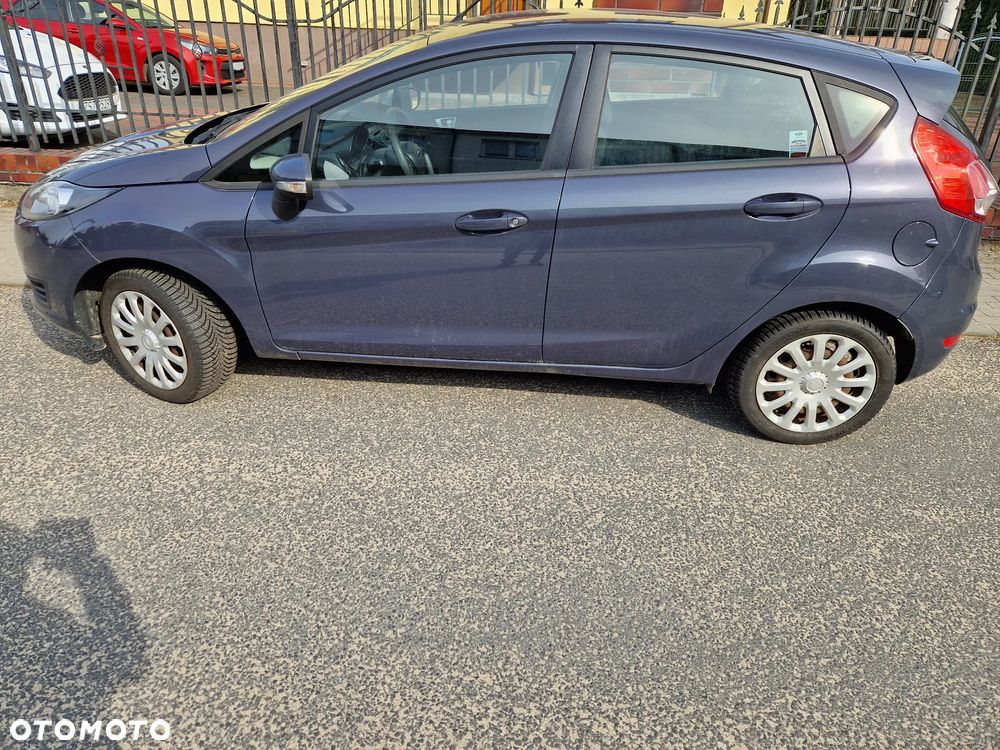 Ford Fiesta 1.25 Ambiente EU5 - 2