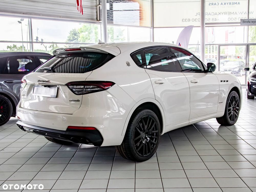 Maserati Levante S Q4 GranSport - 6