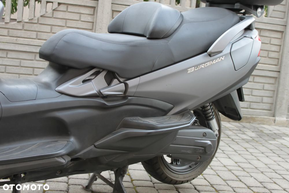 Suzuki Burgman - 13