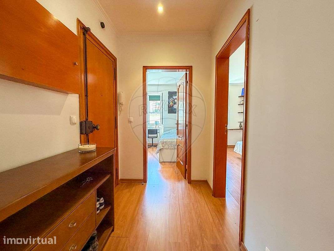 Apartamento T2 para arrendamento - Grande imagem: 3/29