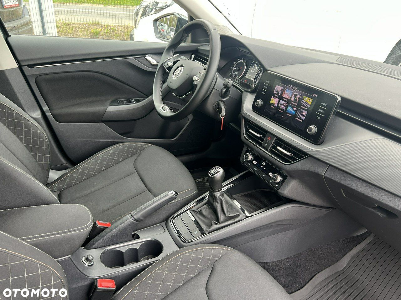 Skoda Scala 1.0 TSI Ambition - 4
