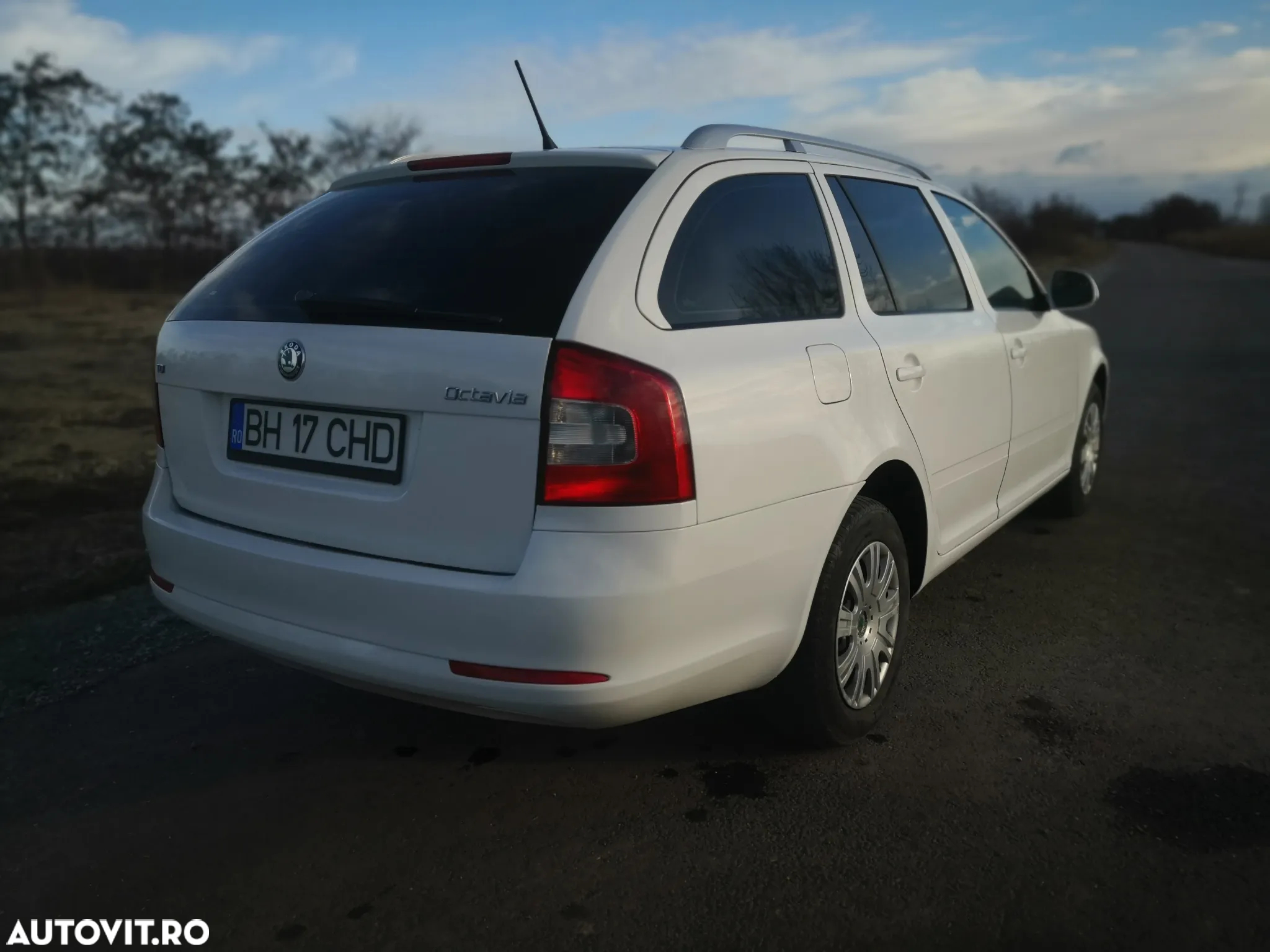 Skoda Octavia 1.6 TDI DPF GreenLine - 2