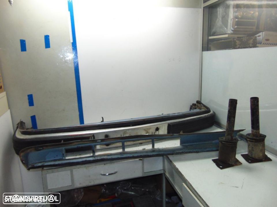 Volvo 244 pára-choques - 1