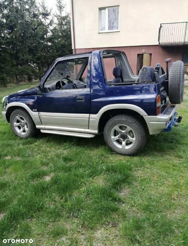 Suzuki Vitara 2.0 HDi - 8