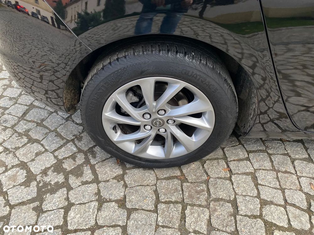 Opel Astra 1.2 Turbo Start/Stop Business Elegance - 4