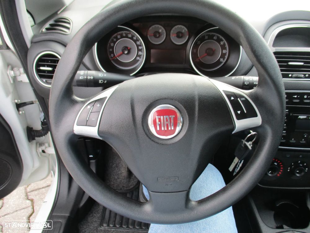 Fiat Punto 1.3 M-Jet Easy S&S - 9