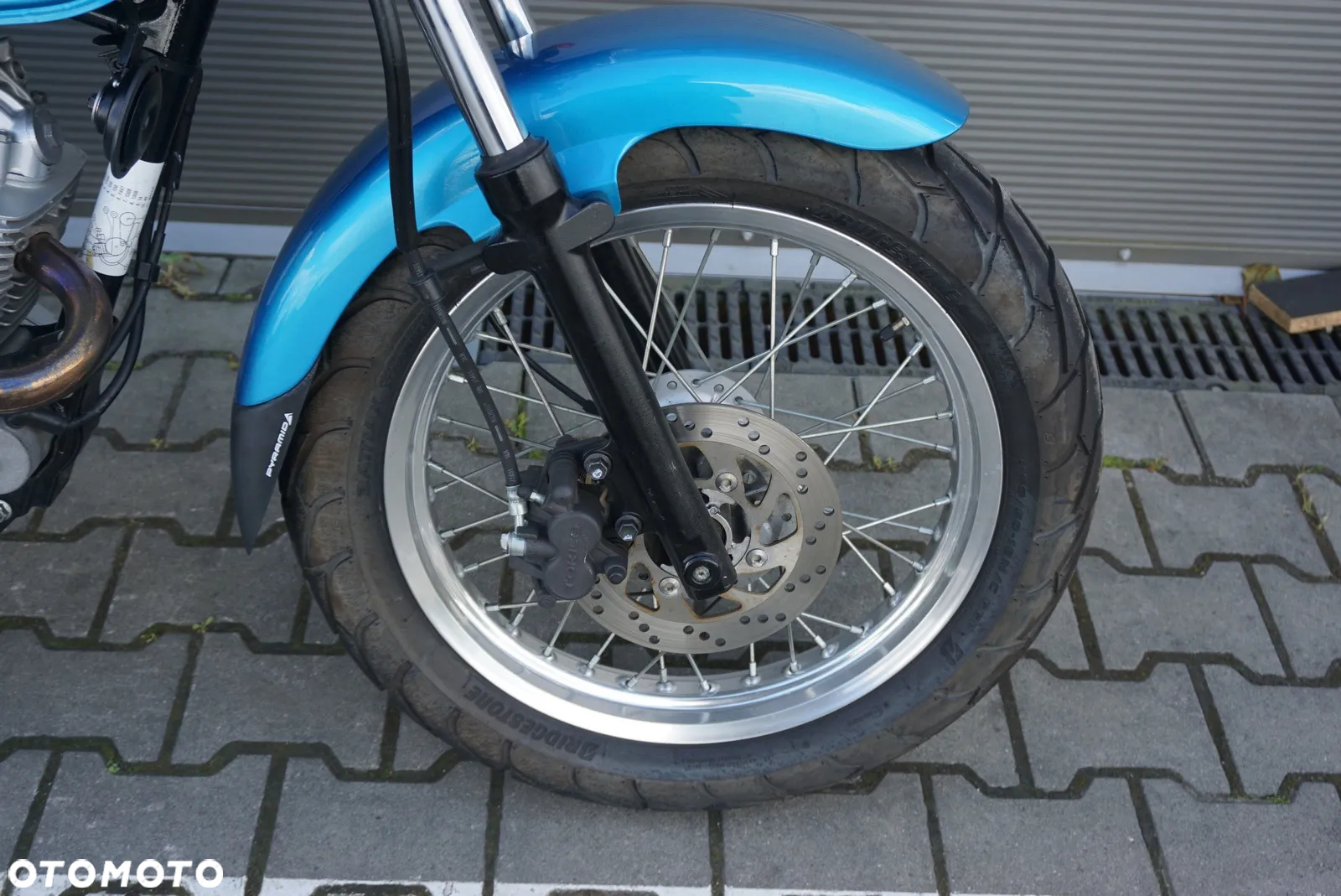 Suzuki RV - 17