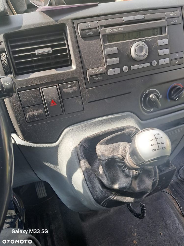 Ford Transit - 11