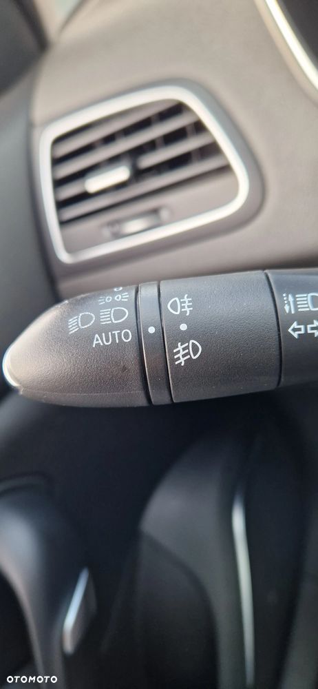 Renault Megane 1.3 TCe FAP Intens EDC - 12