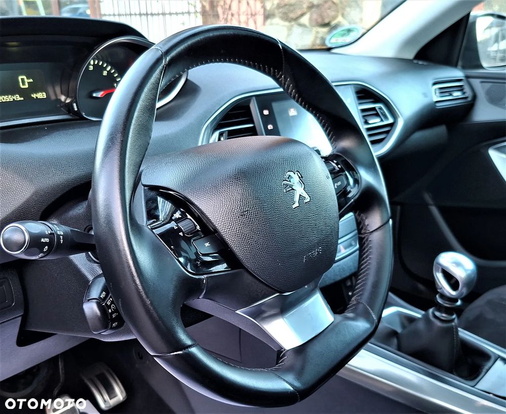 Peugeot 308 BlueHDi FAP 150 Stop & Start Allure - 26