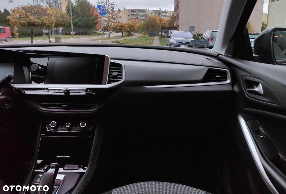 Opel Grandland X 1.2 T GPF Elegance Business Pack S&S - 5