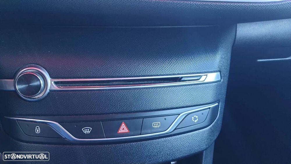 Peugeot 308 SW 1.6 BlueHDi Allure - 11