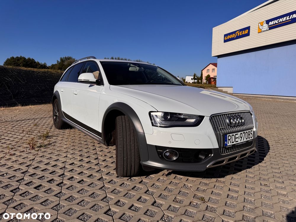 Audi A4 Allroad 3.0 TDI DPF S tronic - 6
