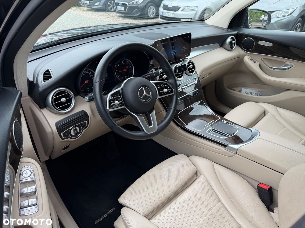 Mercedes-Benz GLC 200 d Business Edition - 35