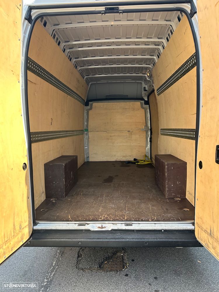 Fiat e-DUCATO 79KWh XLH3 IVA DEDUTIVEL NACIONAL - 21