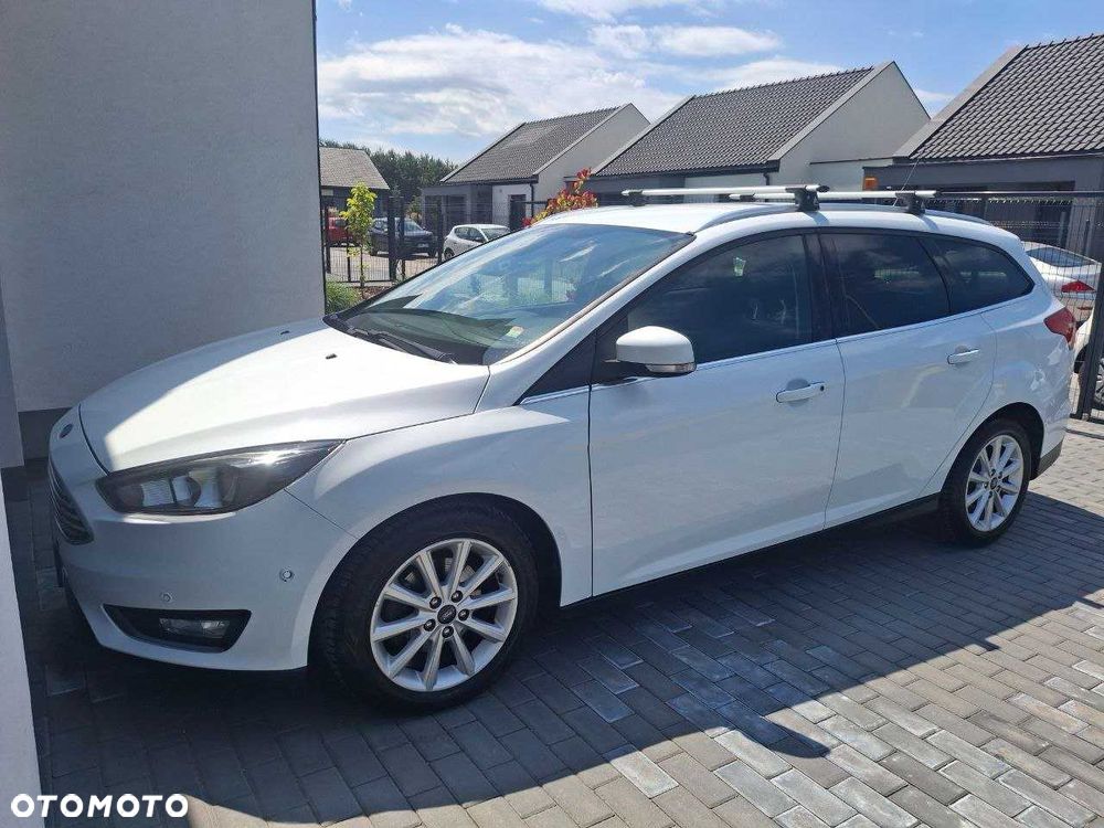 Ford Focus - 1
