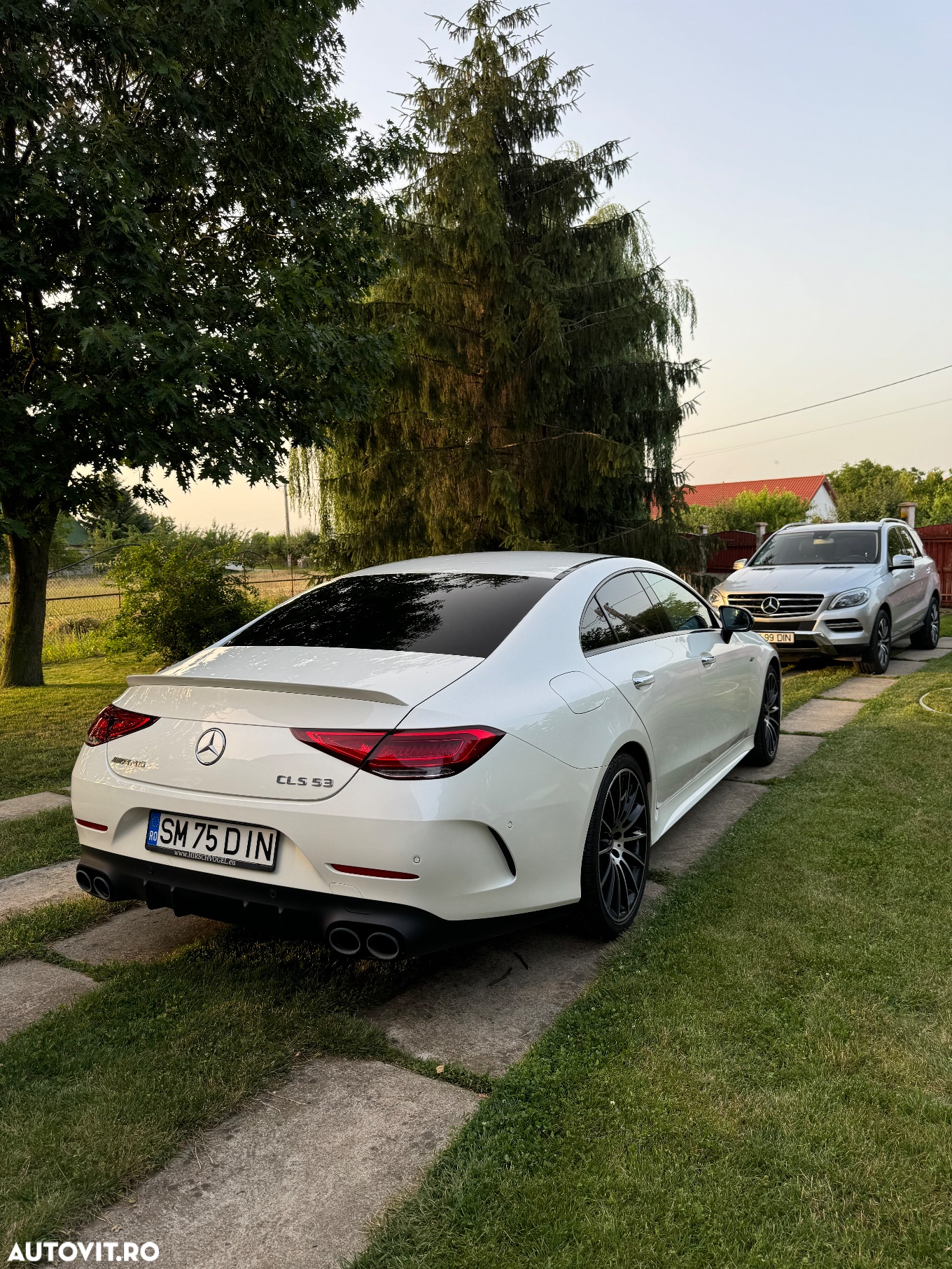 Mercedes-Benz CLS AMG 53 4MATIC Aut - 28