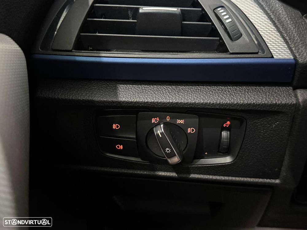 BMW 118 i Aut. M Sport - 17