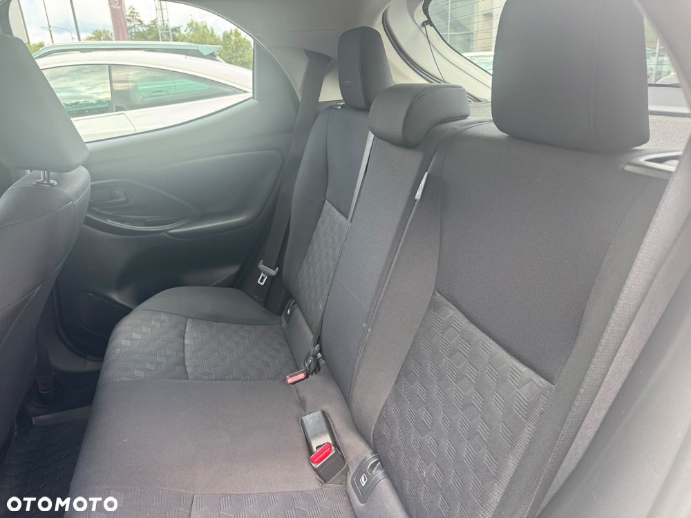 Toyota Yaris 1.5 Comfort - 11
