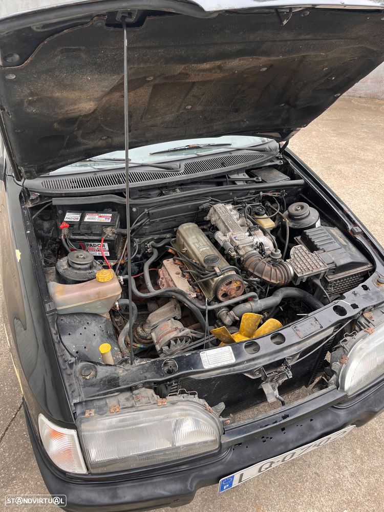Ford Sierra 2.0i Ghia - 4