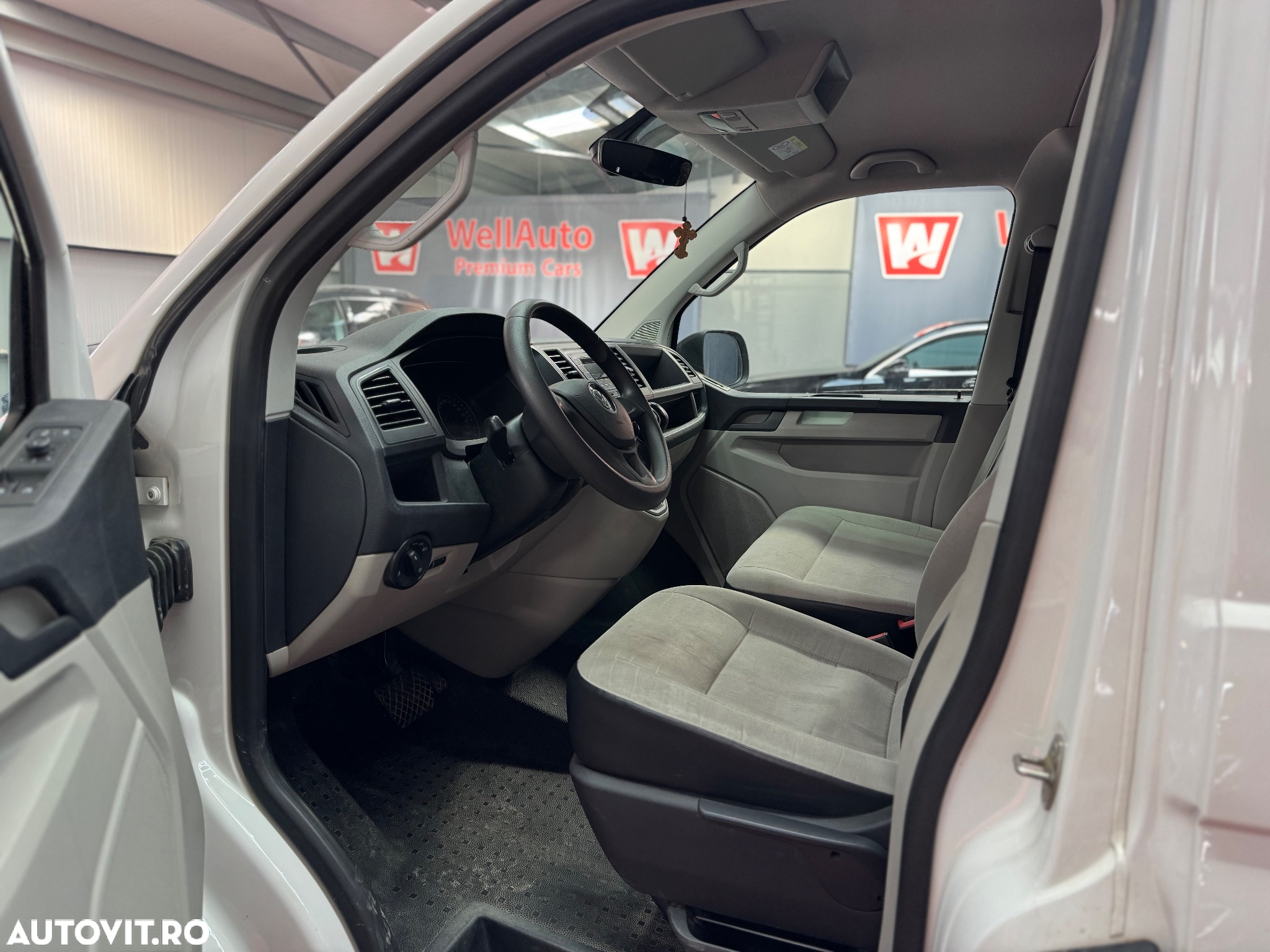 Volkswagen ABT E-TRANSPORTER - 7