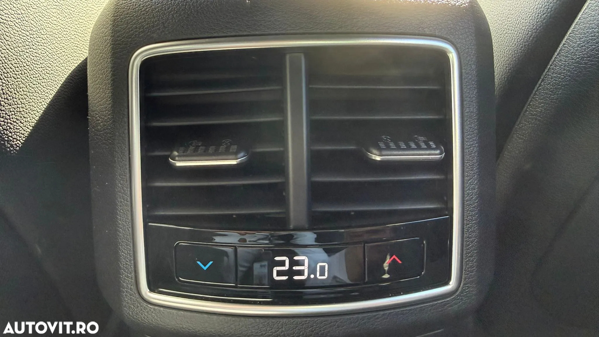 Kia Sportage 1.6 T-GDI HEV 6AT 4x4 GT Line - 29