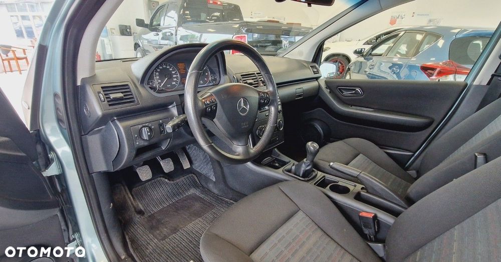 Mercedes-Benz Klasa A 150 Classic - 20