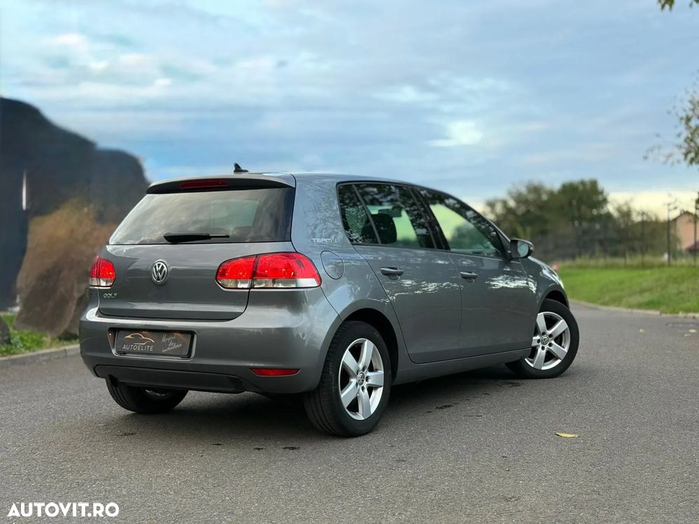 Volkswagen Golf 1.6 TDI DPF Team - 4