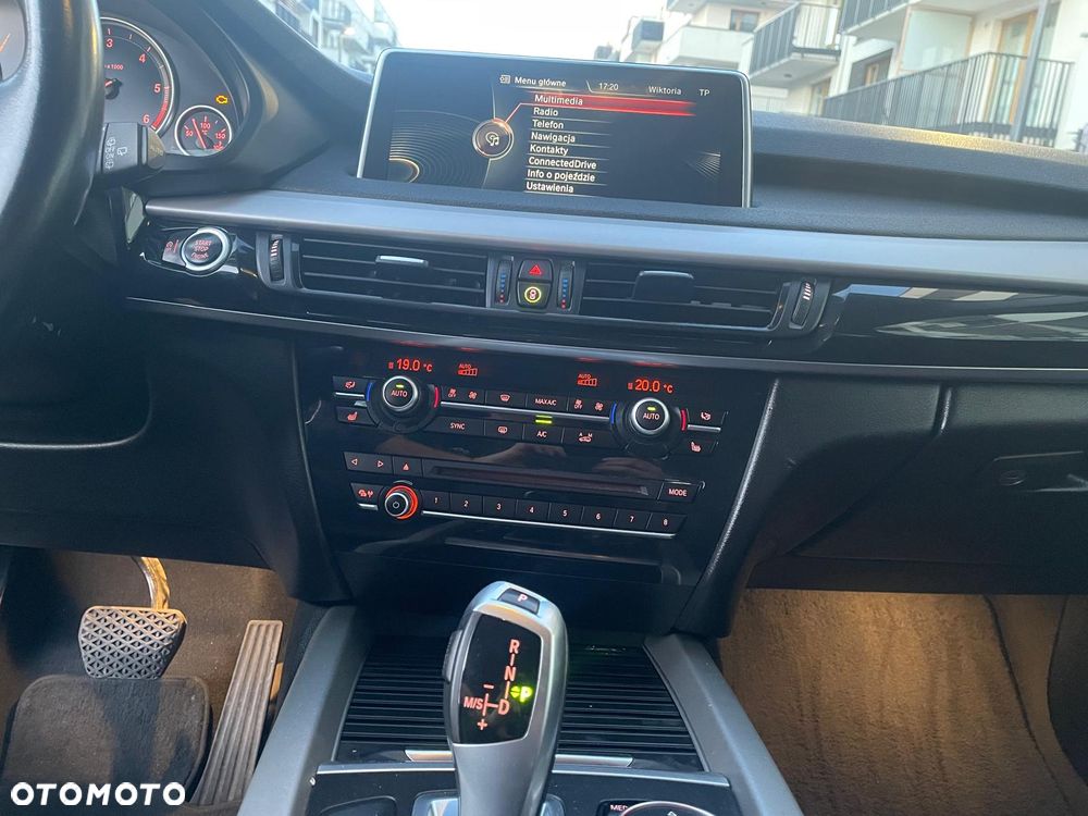 BMW X5 xDrive25d - 12