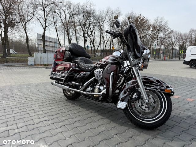 Harley-Davidson FLH Electra Glide - 11