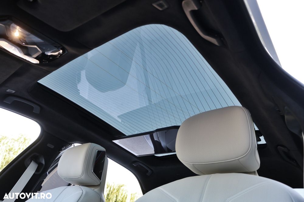 BMW Seria 7 - 32