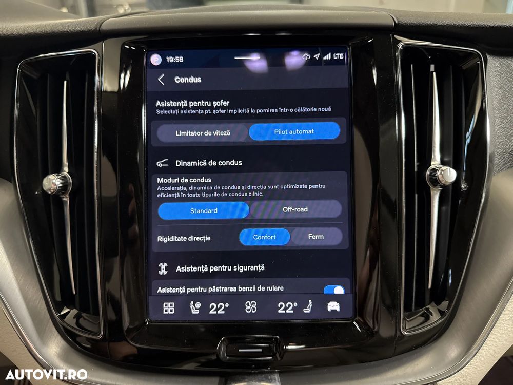 Volvo XC 60 - 21