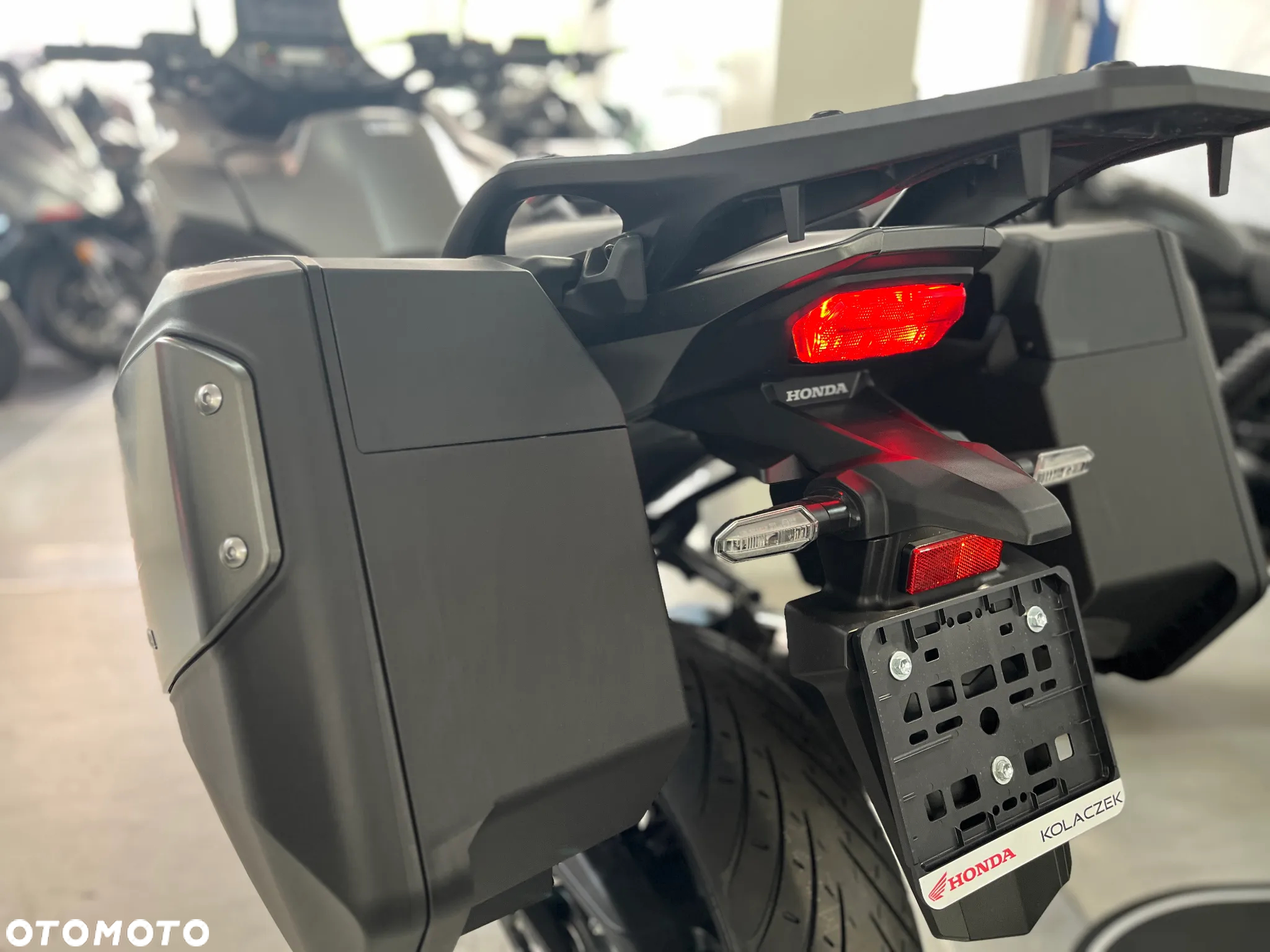Honda NT - 8