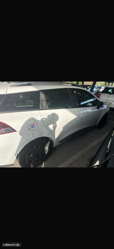 Renault Clio Sport Tourer dCi 90 Dynamique - 5