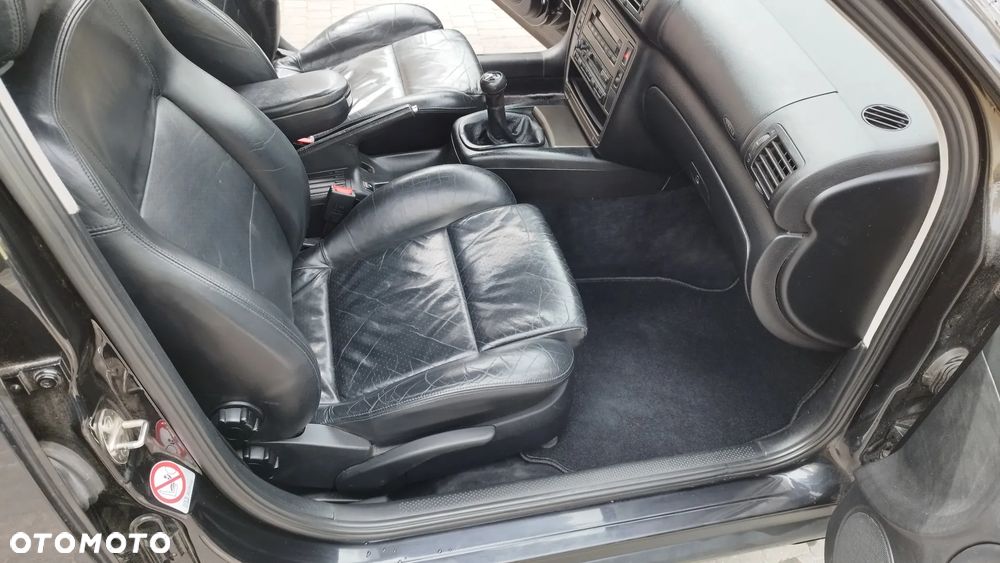 Volkswagen Passat 1.8T Highline - 10