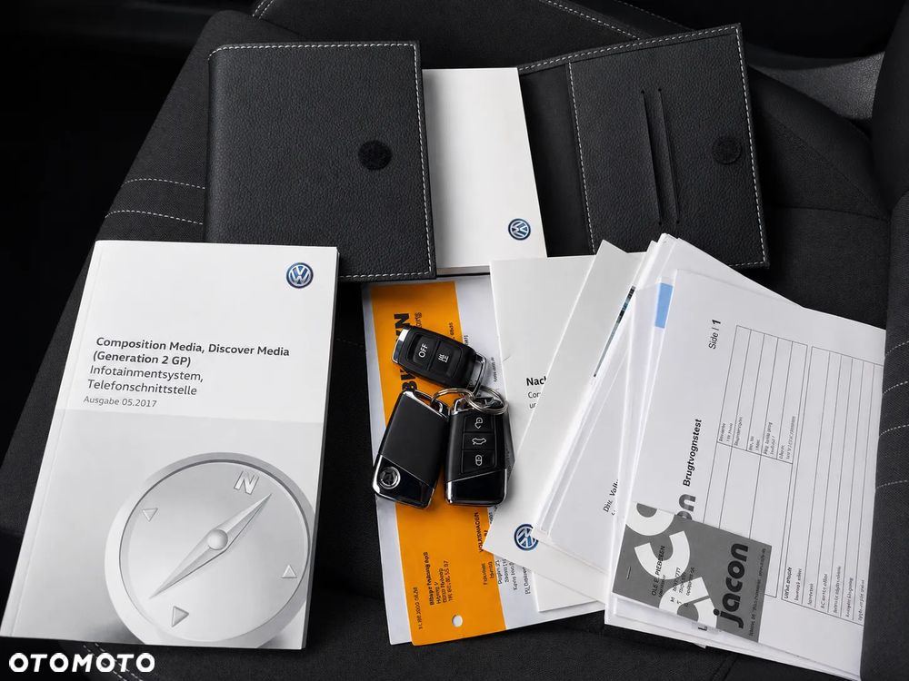 Volkswagen Passat Alltrack 2.0 TDI SCR 4Motion DSG (BMT) - 23