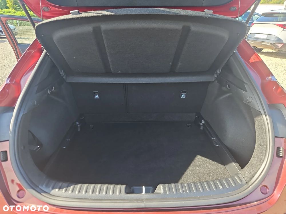 Kia XCeed 1.6 T-GDI Tribute DCT - 21