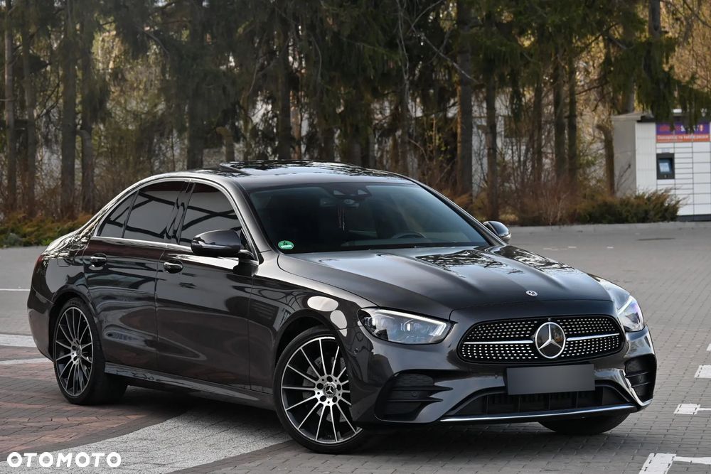Mercedes-Benz Klasa E 220 d 9G-TRONIC AMG Line - 3